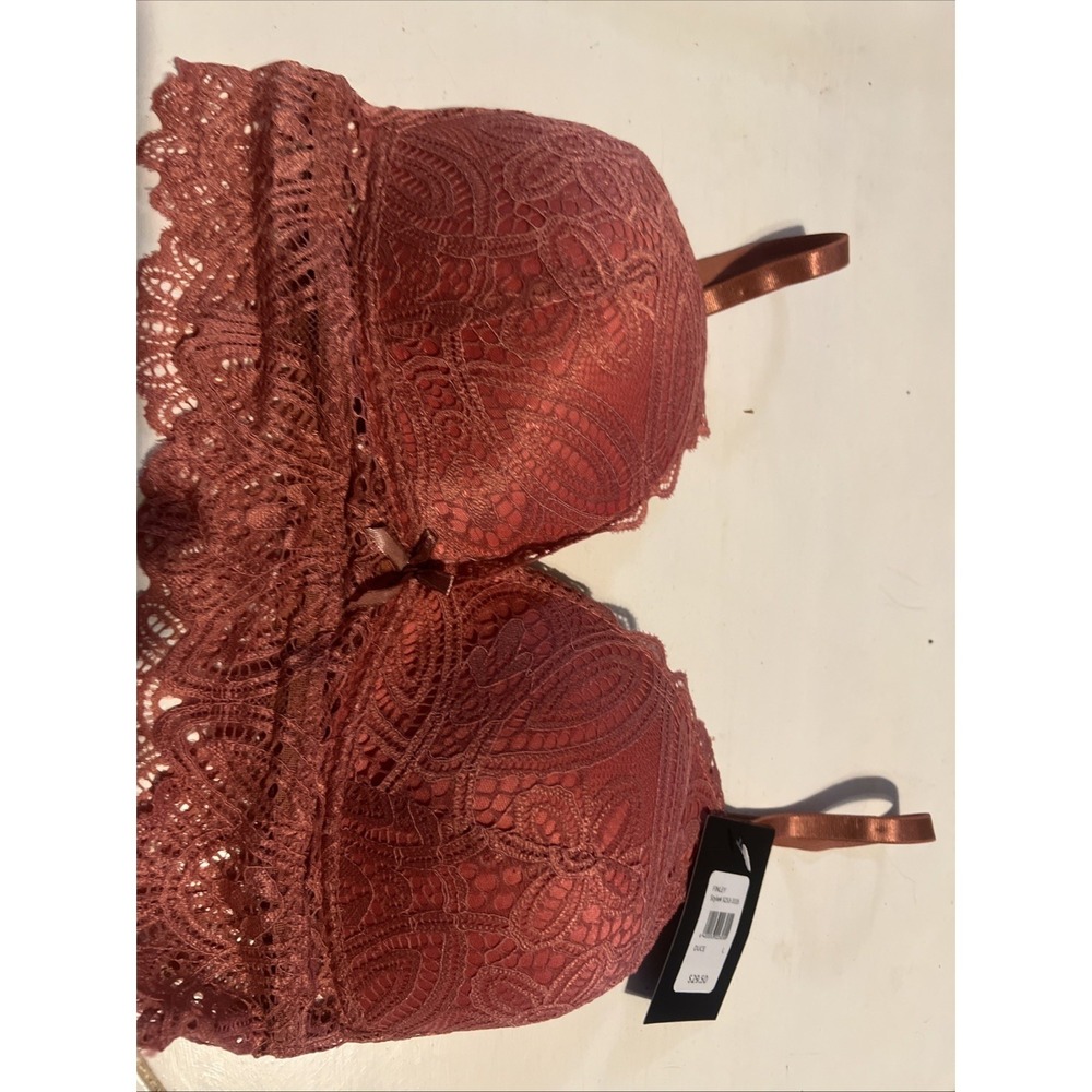 Fredericks of Hollywood Women's Finley Lace Bralette Pink Rose Duce Large NWT.